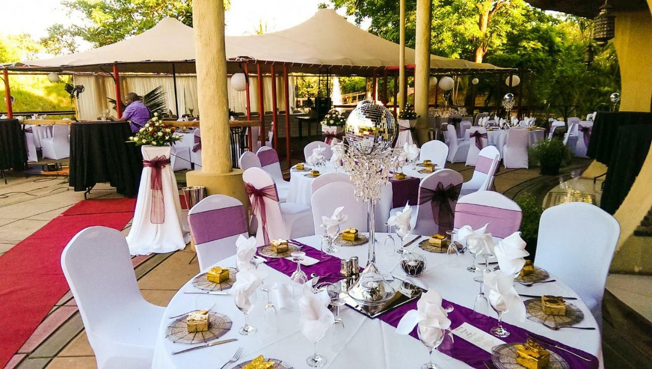 Kaazmein Lodge リビングストン エクステリア 写真